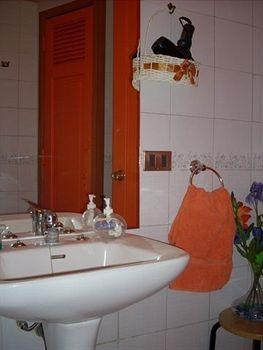 Marilu 'S Bed And Breakfast Hostel ซานติอาโก ภายนอก รูปภาพ